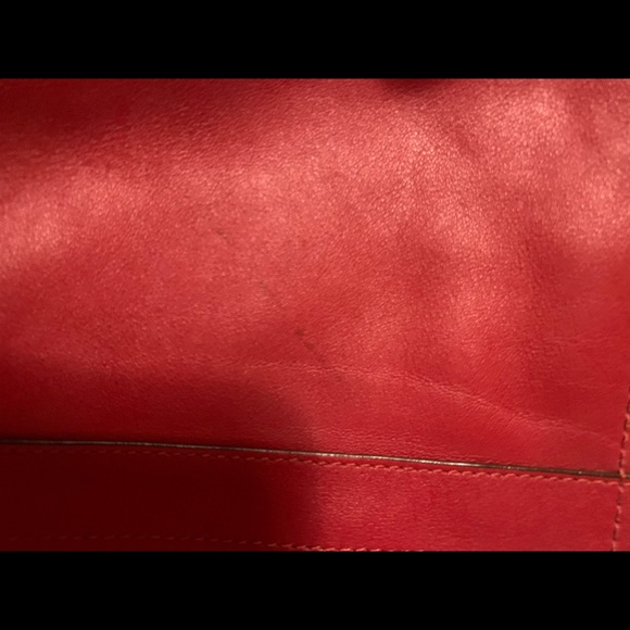 Coach - Picture 2 of 3